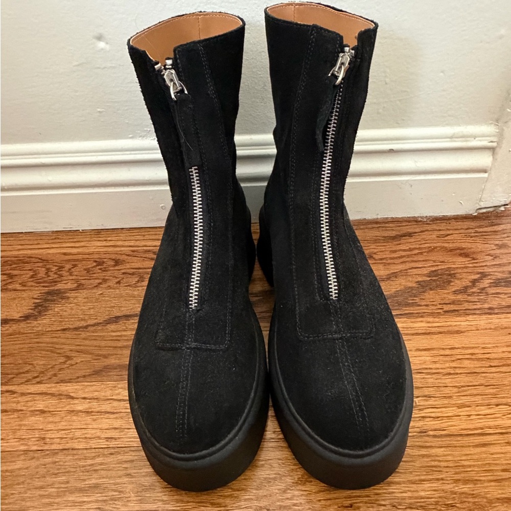 Steve Madden Black Suede Jones ankle boots